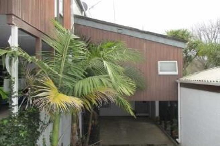 Photo of property in 6/105 Birkenhead Avenue, Birkenhead, Auckland, 0626