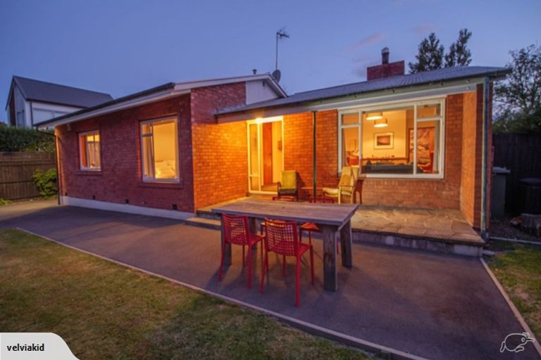 Photo of property in 90 Merivale Lane, Merivale, Christchurch, 8014