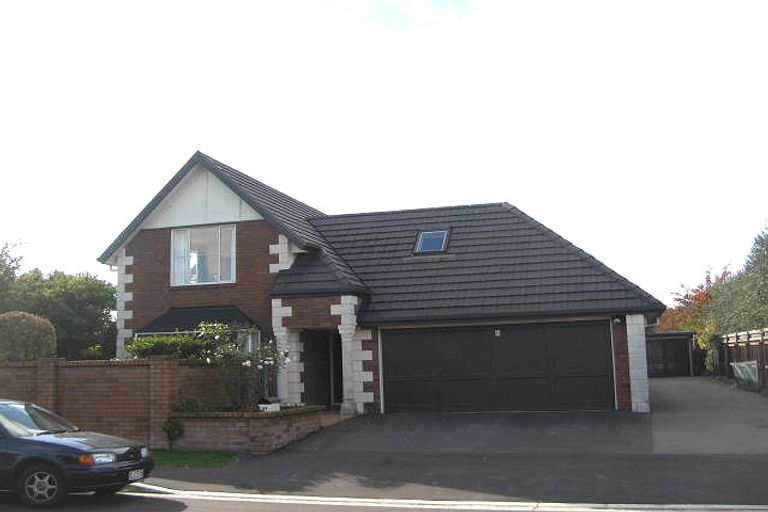 Photo of property in 42 Thornycroft Street, Fendalton, Christchurch, 8052