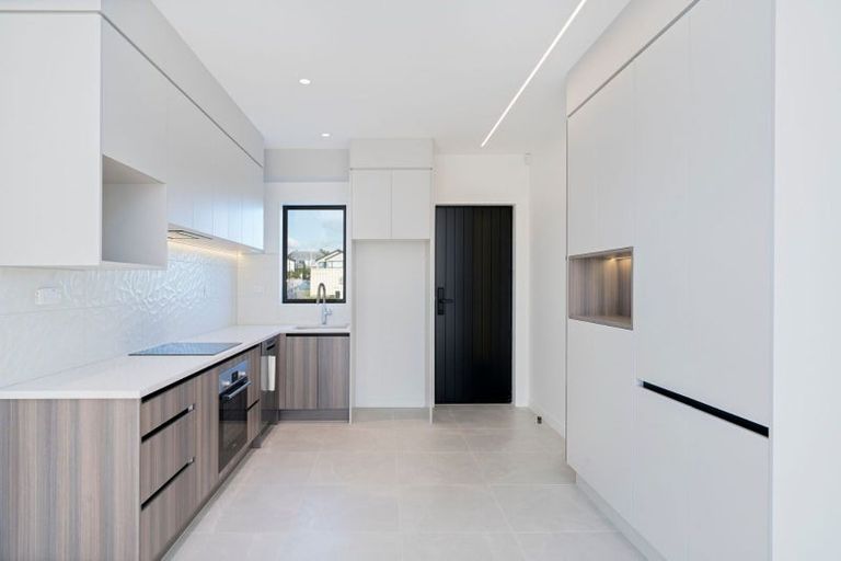 Photo of property in 37 Turret Lane, Hobsonville, Auckland, 0616