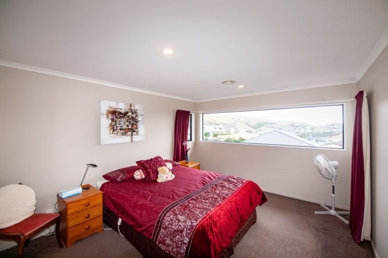 Photo of property in 61 Erlestoke Crescent, Churton Park, Wellington, 6037
