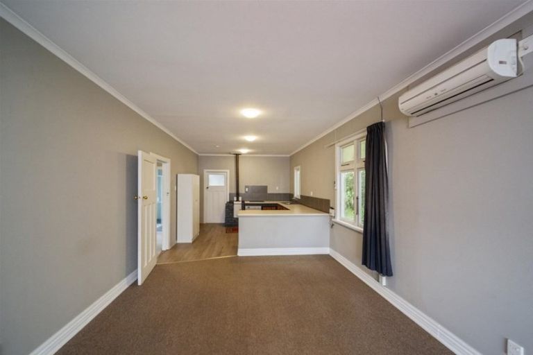 Photo of property in 6 Percy Avenue, Stratford, 4332