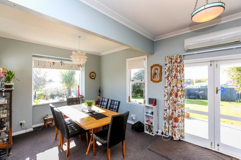 Photo of property in 41a Omata Road, Marfell, New Plymouth, 4310