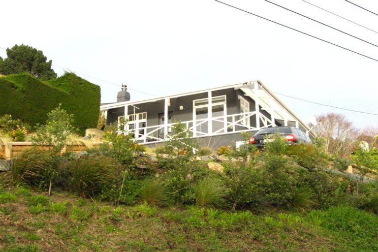 Photo of property in 17 Harbour Terrace, Careys Bay, Port Chalmers, 9023