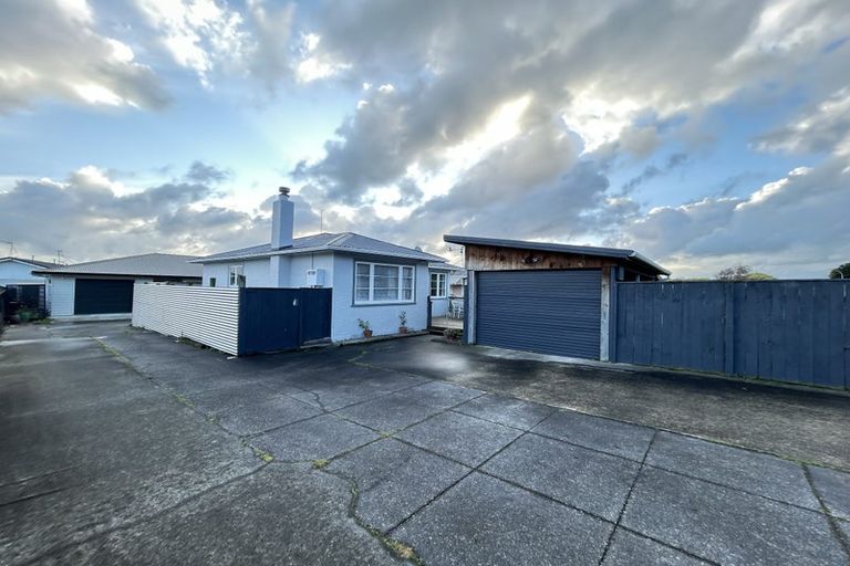 Photo of property in 102 Derby Street, Feilding, 4702