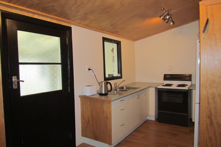 Photo of property in 93 Mcmurdo Street, Tinwald, Ashburton, 7700