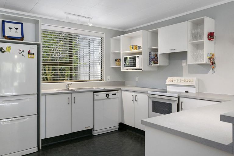 Photo of property in 1/16 Parata Street, Two Mile Bay, Taupo, 3330