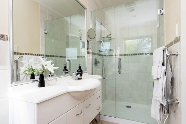 Photo of property in 1 Luana Way, Bucklands Beach, Auckland, 2014