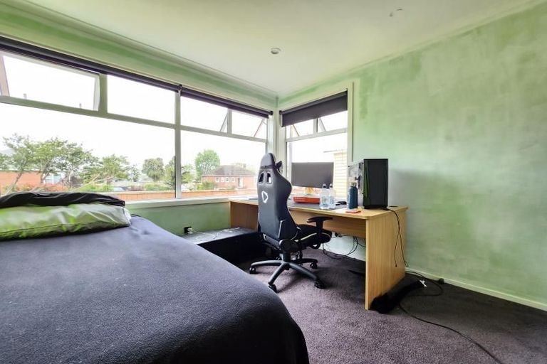 Photo of property in 10 Feist Street, Naenae, Lower Hutt, 5011