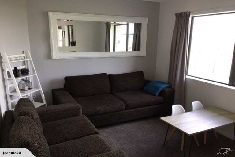 Photo of property in 10 Manuka Close, Mangawhai, 0505