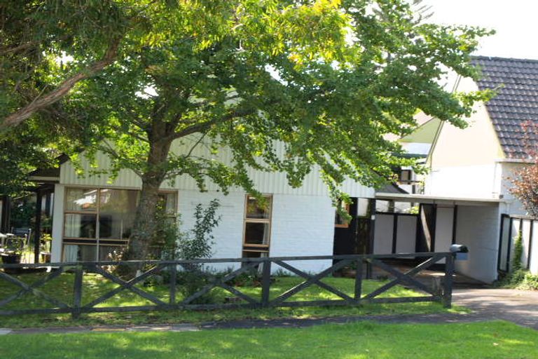 Photo of property in 3/17 Abercrombie Street, Howick, Auckland, 2014