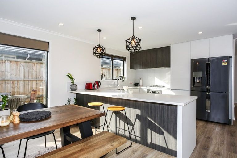 Photo of property in 15 Lusitano Drive, Karaka, Papakura, 2113