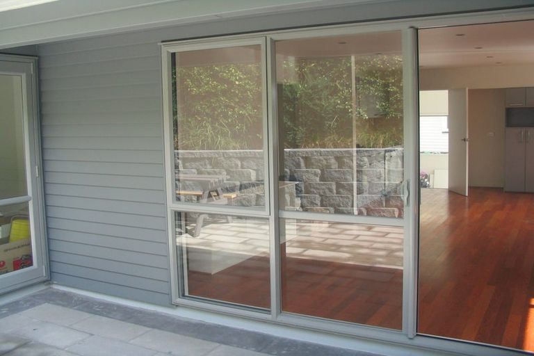 Photo of property in 52 Bond Crescent, Forrest Hill, Auckland, 0620