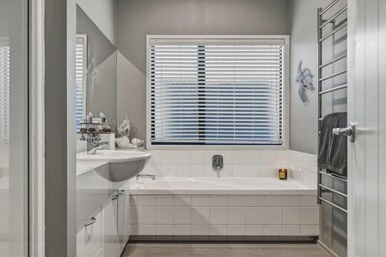 Photo of property in 51 Clemow's Lane, Albany, Auckland, 0632
