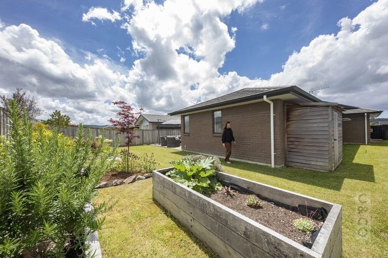 Photo of property in 12 Turpin Road, Riverhead, 0820