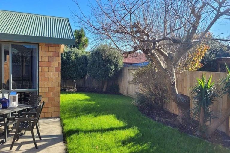 Photo of property in 11 Mckenzie Place, Rototuna North, Hamilton, 3210