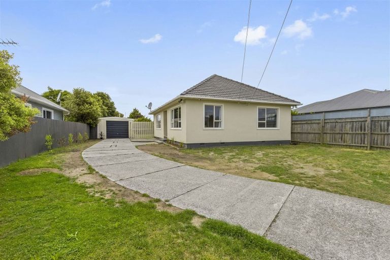 Photo of property in 30 Willryan Avenue, New Brighton, Christchurch, 8083