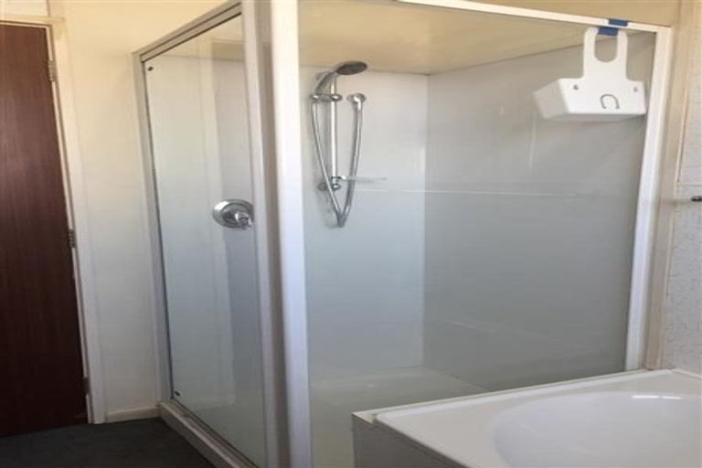 Photo of property in 2/63 Seddon Crescent, Marewa, Napier, 4110