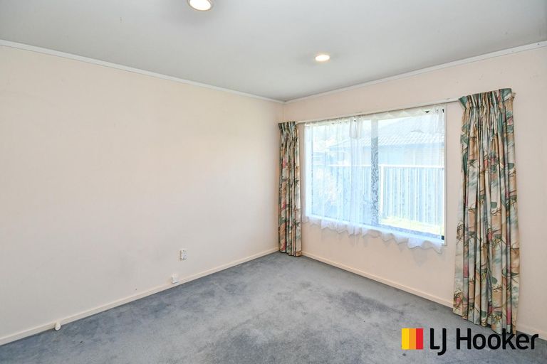 Photo of property in 45 Clevedon Road, Papakura, 2110