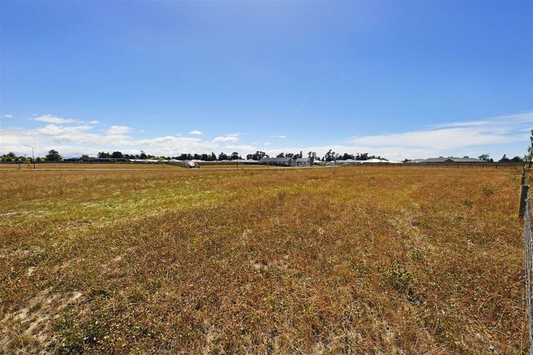 Photo of property in 33 Suffolk Drive, Kirwee, 7571