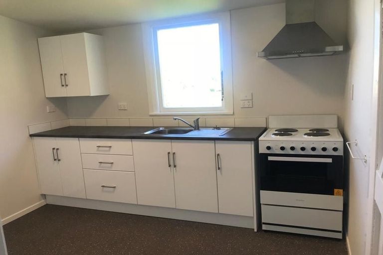 Photo of property in 17 Naughton Terrace, Kilbirnie, Wellington, 6022