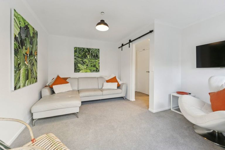 Photo of property in 3/4 Frater Avenue, Milford, Auckland, 0620