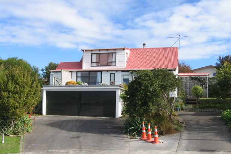 Photo of property in 16 Tara Place, Snells Beach, 0920