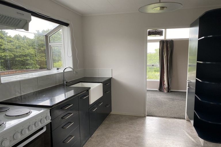 Photo of property in 10 Everglade Drive, Goodwood Heights, Auckland, 2105