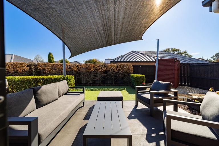 Photo of property in 4 Palmgrove Lane, North New Brighton, Christchurch, 8083