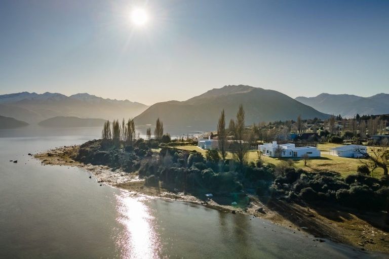 Photo of property in 27 Waimana Place, Wanaka, 9305