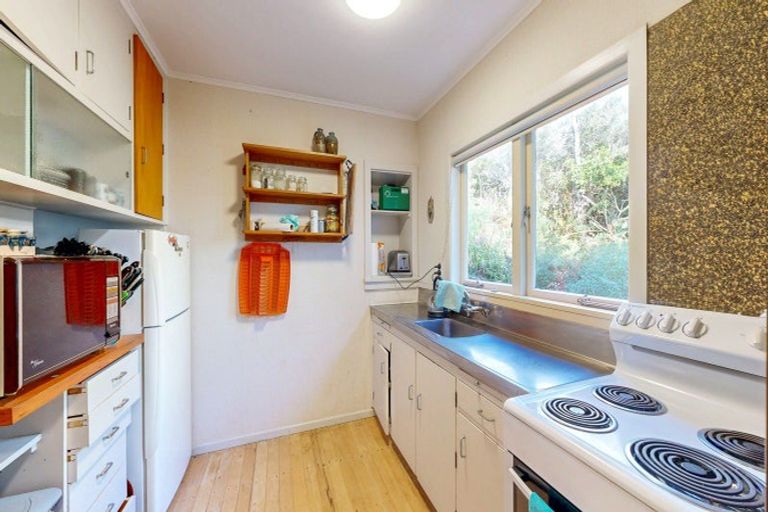 Photo of property in 1586 Port Charles Road, Port Charles, Coromandel, 3584