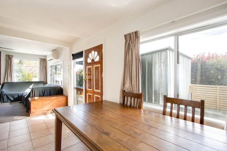 Photo of property in 19 Saint Hill Lane, Havelock North, 4130