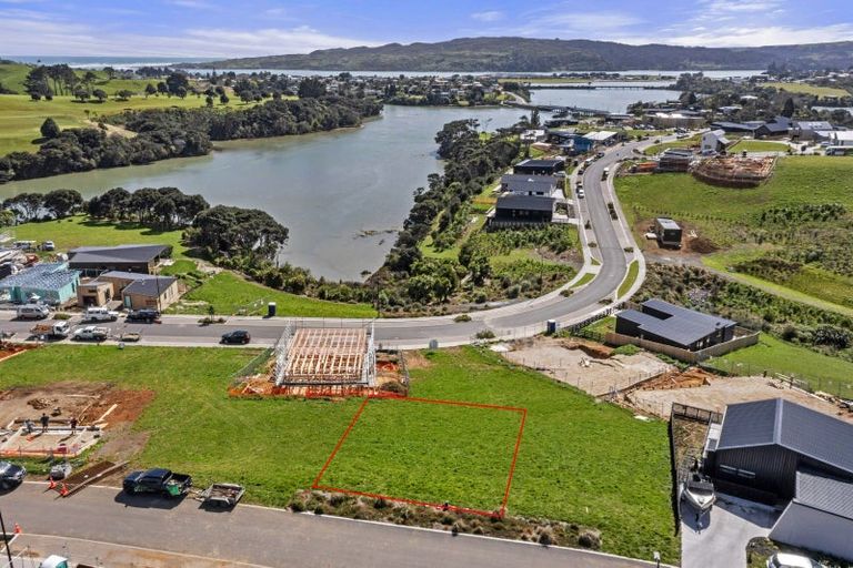 Photo of property in 11 Maataitai Road, Raglan, 3225