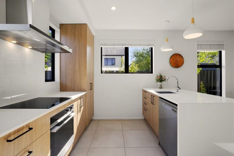 Photo of property in 6/555 Manchester Street, St Albans, Christchurch, 8014