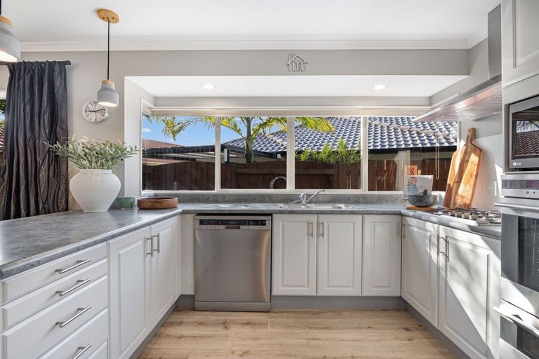 Photo of property in 121 Gloucester Road, Mount Maunganui, 3116