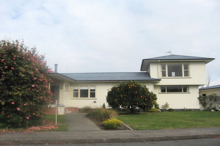 Photo of property in 740 Maxville Drive, Parkvale, Hastings, 4122