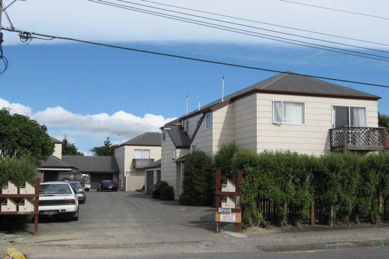 Photo of property in 3/16 Grenville Street, Waltham, Christchurch, 8011