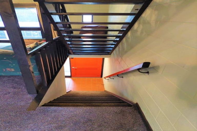 Photo of property in 13/10 Pitarua Street, Thorndon, Wellington, 6011