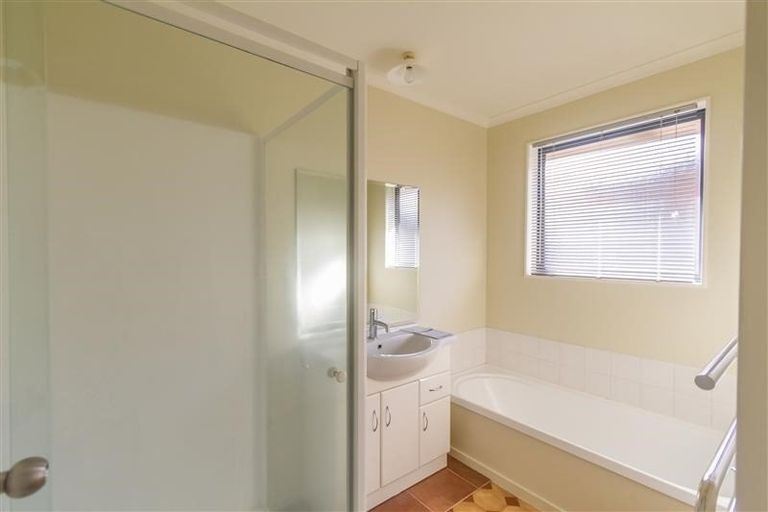 Photo of property in 3 Taranui Place, Ohauiti, Tauranga, 3112