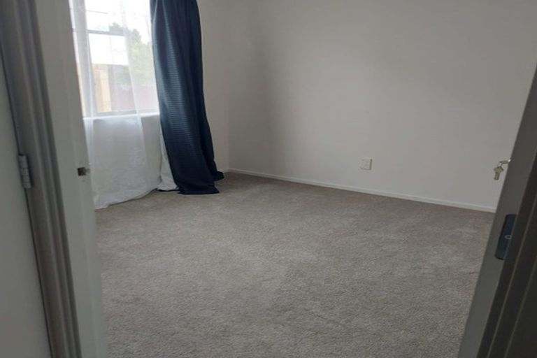 Photo of property in 454 Swanson Road, Ranui, Auckland, 0612