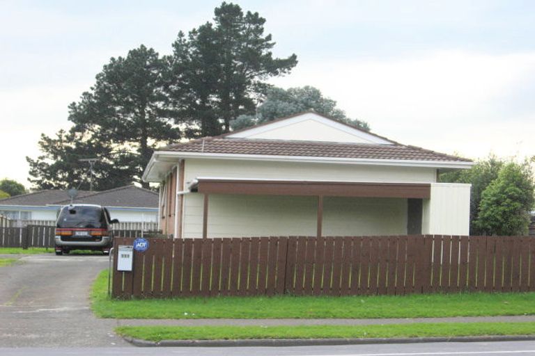 Photo of property in 111 Mahia Road, Wattle Downs, Auckland, 2103