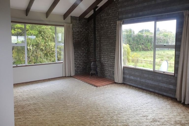 Photo of property in 70 Grant Road, Otatara, Invercargill, 9879