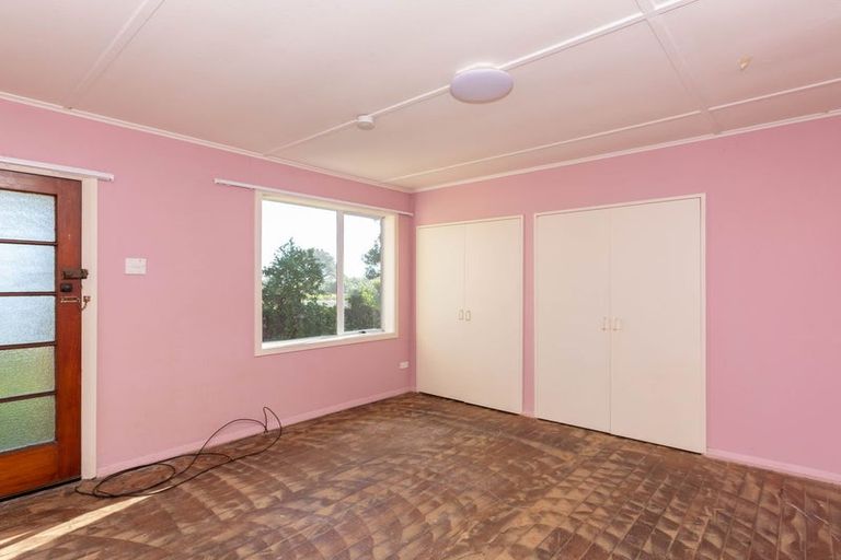 Photo of property in 3 Main Rd Ngakawau, Ngakawau, 7824
