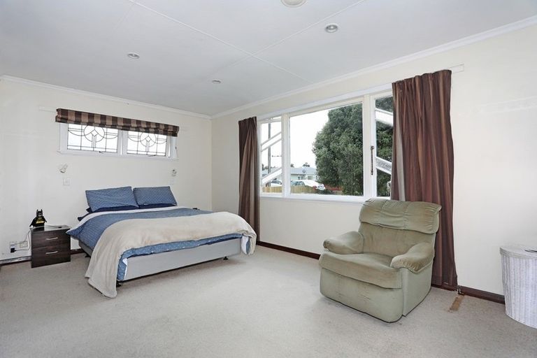 Photo of property in 8 Lambert Street, Marton, 4710