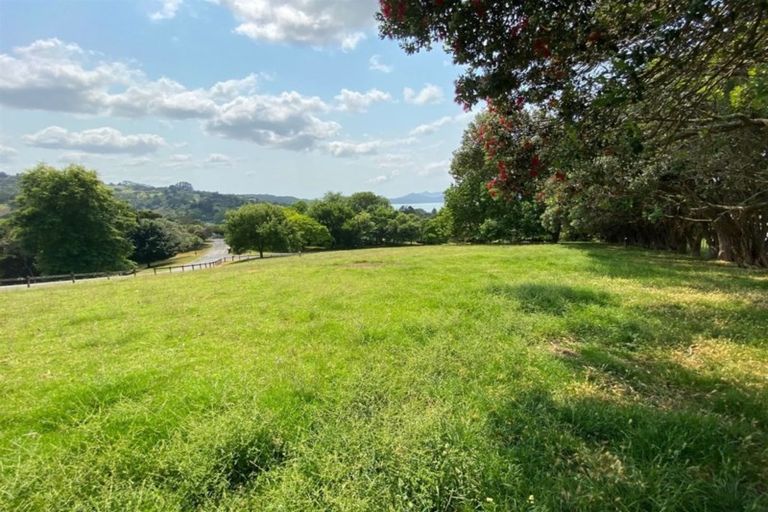 Photo of property in 11 Davidson Avenue, Tamaterau, Whangarei, 0174