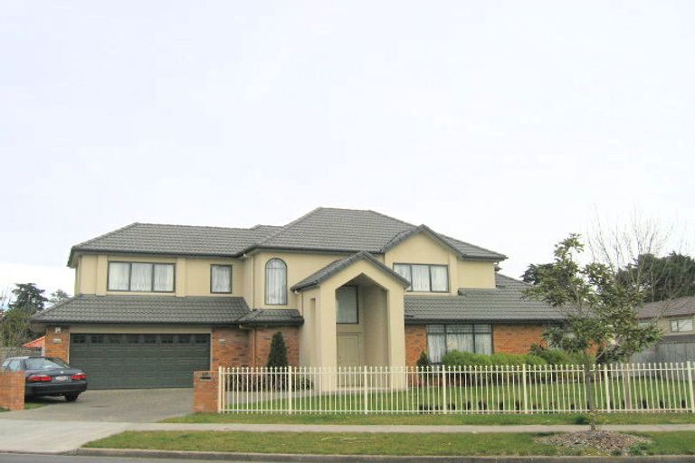 Photo of property in 17 Point View Link, East Tamaki Heights, Auckland, 2016