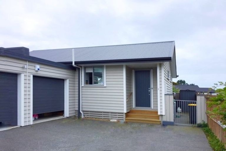 Photo of property in 1/5 Florance Place, Parklands, Christchurch, 8083