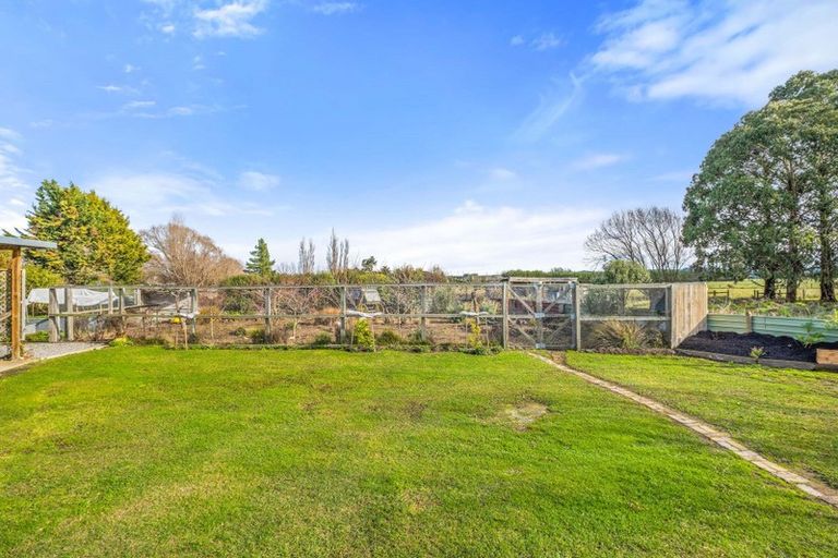 Photo of property in 3 Railway Street, Sefton, 7477