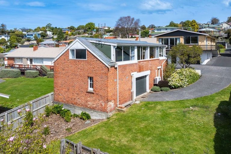 Photo of property in 29 Glen Road, Mornington, Dunedin, 9011