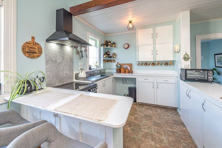 Photo of property in 79 Alma Road, Gonville, Whanganui, 4501